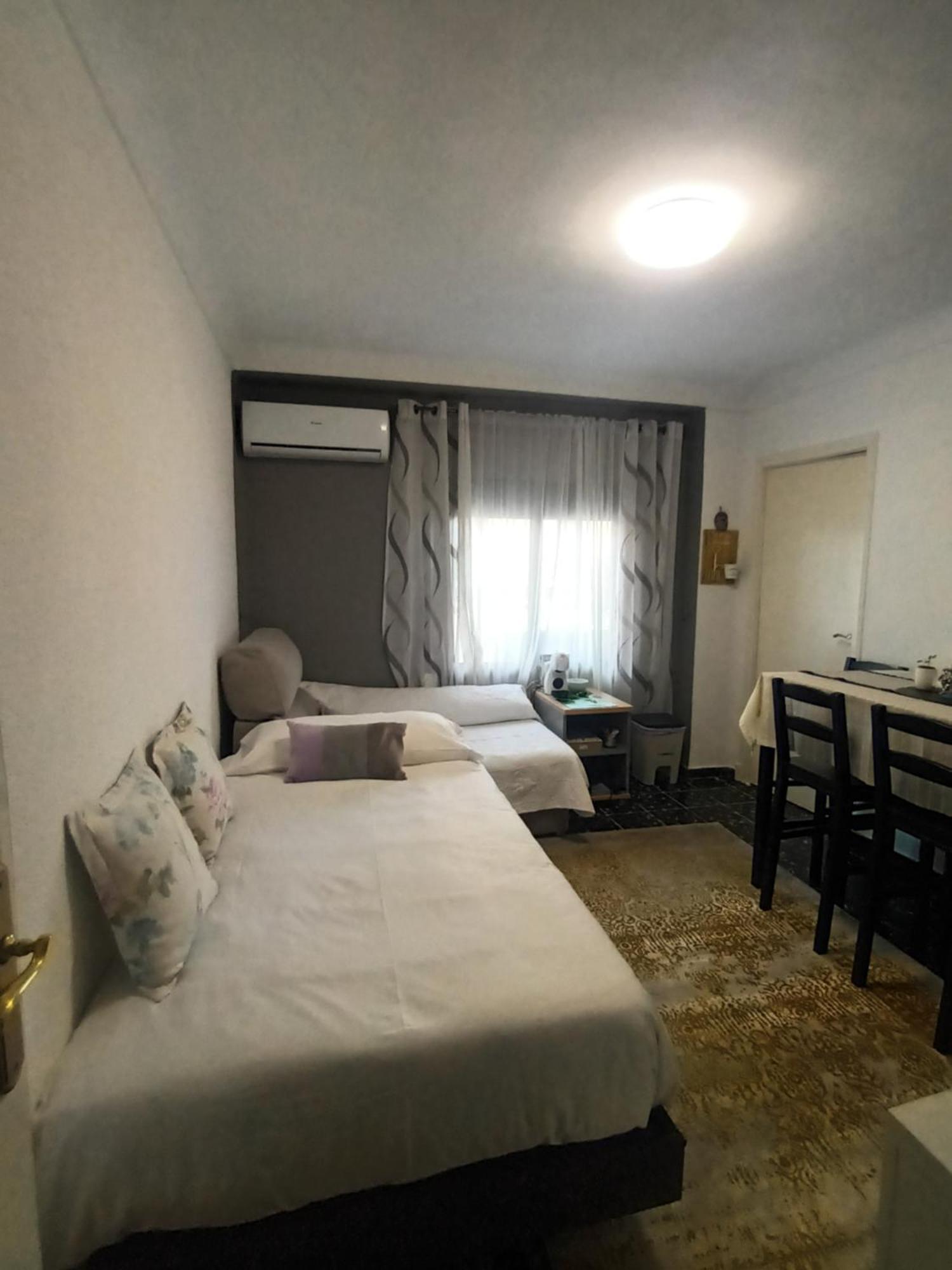 Lerida Appartement Valencia Buitenkant foto